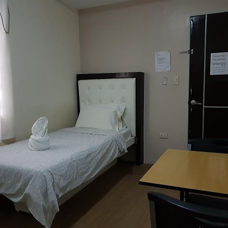 Hotel Giorgio General Santos City Kültér fotó