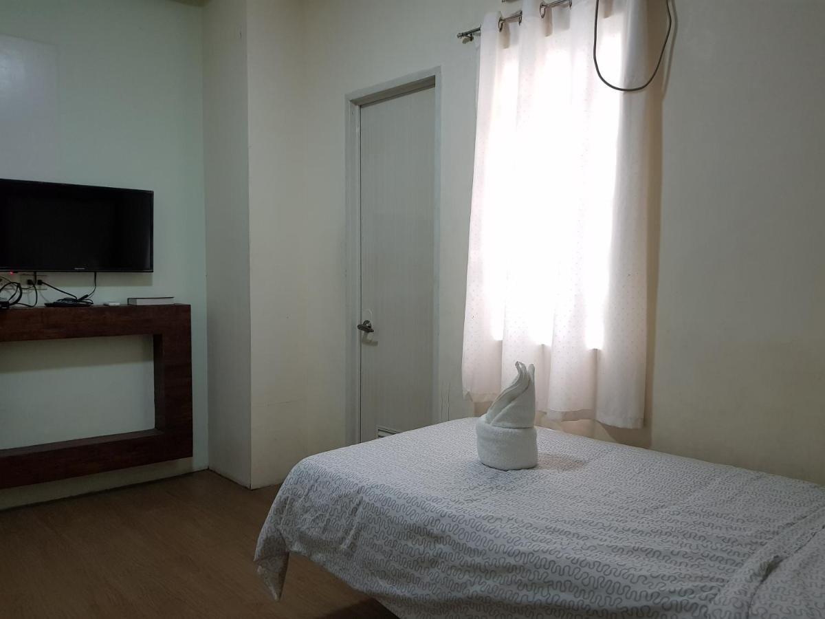 Hotel Giorgio General Santos City Kültér fotó