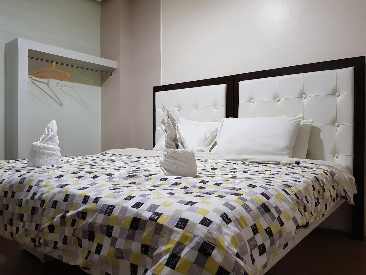 Hotel Giorgio General Santos City Kültér fotó