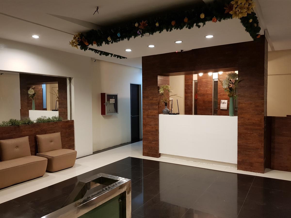 Hotel Giorgio General Santos City Kültér fotó