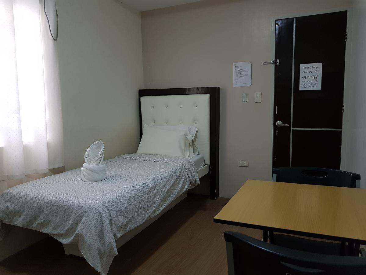 Hotel Giorgio General Santos City Kültér fotó
