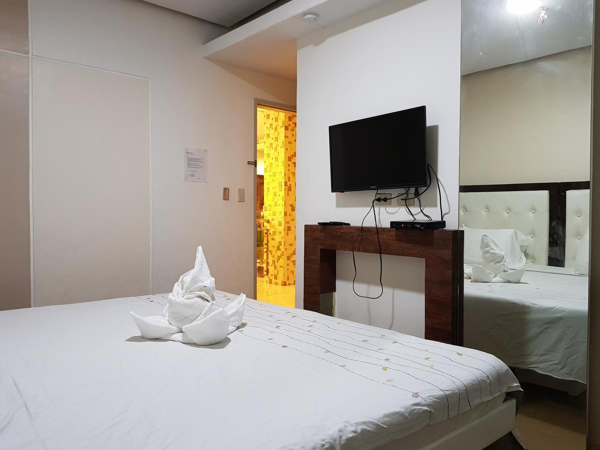 Hotel Giorgio General Santos City Kültér fotó