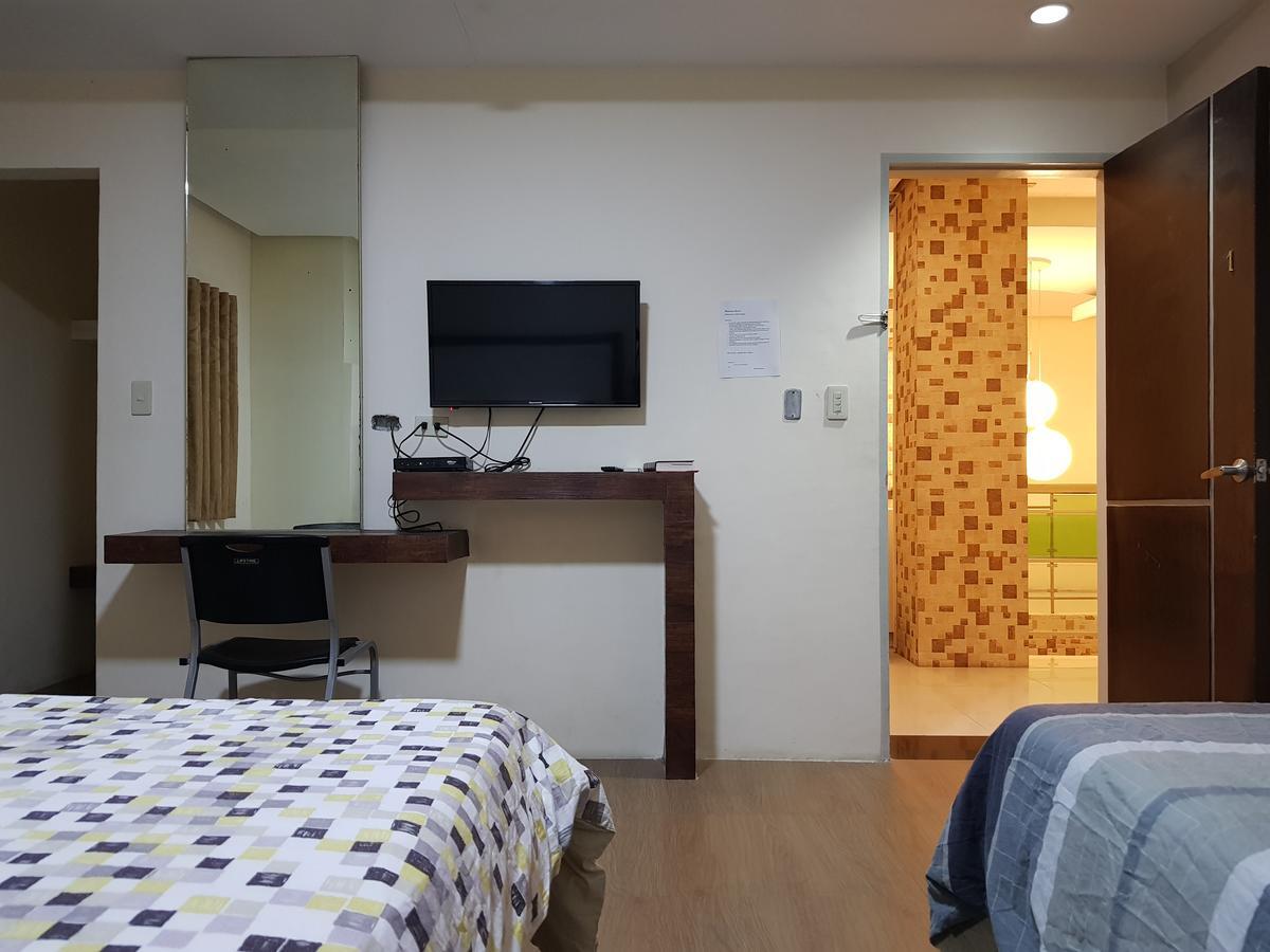 Hotel Giorgio General Santos City Kültér fotó
